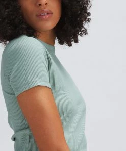 Stoic Daily Fitted T-Shirt - Women's 48 Stoic Daily Fitted T-Shirt - Women's -Stoic Sales Store DAROLI D2 13