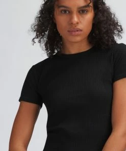 Stoic Daily Fitted T-Shirt - Women's 38 Stoic Daily Fitted T-Shirt - Women's -Stoic Sales Store MOONIG D5 24