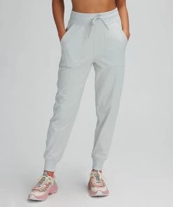 Stoic Venture Jogger - Women's -Stoic Sales Store OYSMUS