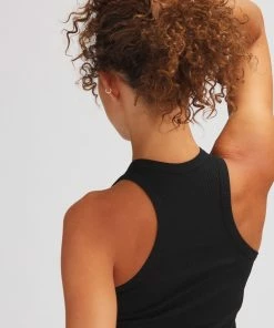 Stoic Daily Fitted Tank Top - Women's -Stoic Sales Store STRLIM D2 60