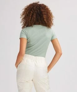 Stoic Daily Fitted T-Shirt - Women's 34 Stoic Daily Fitted T-Shirt - Women's -Stoic Sales Store TREGRE D12 1