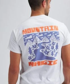 Stoic Mountain Magic Graphic T-Shirt -Stoic Sales Store WHI D5 1